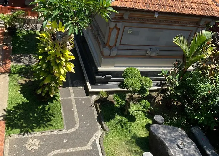 Mulan Dini House